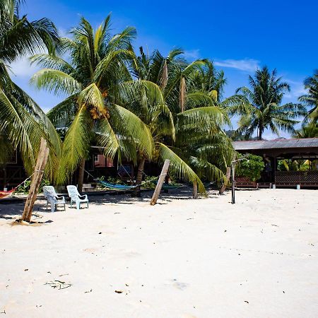 Hotel Bushman Tioman à Kampong Juara Extérieur photo